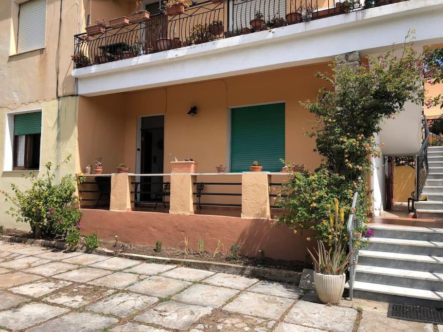 Casa Indipendente Zona Centrale La Maddalena  Exterior foto